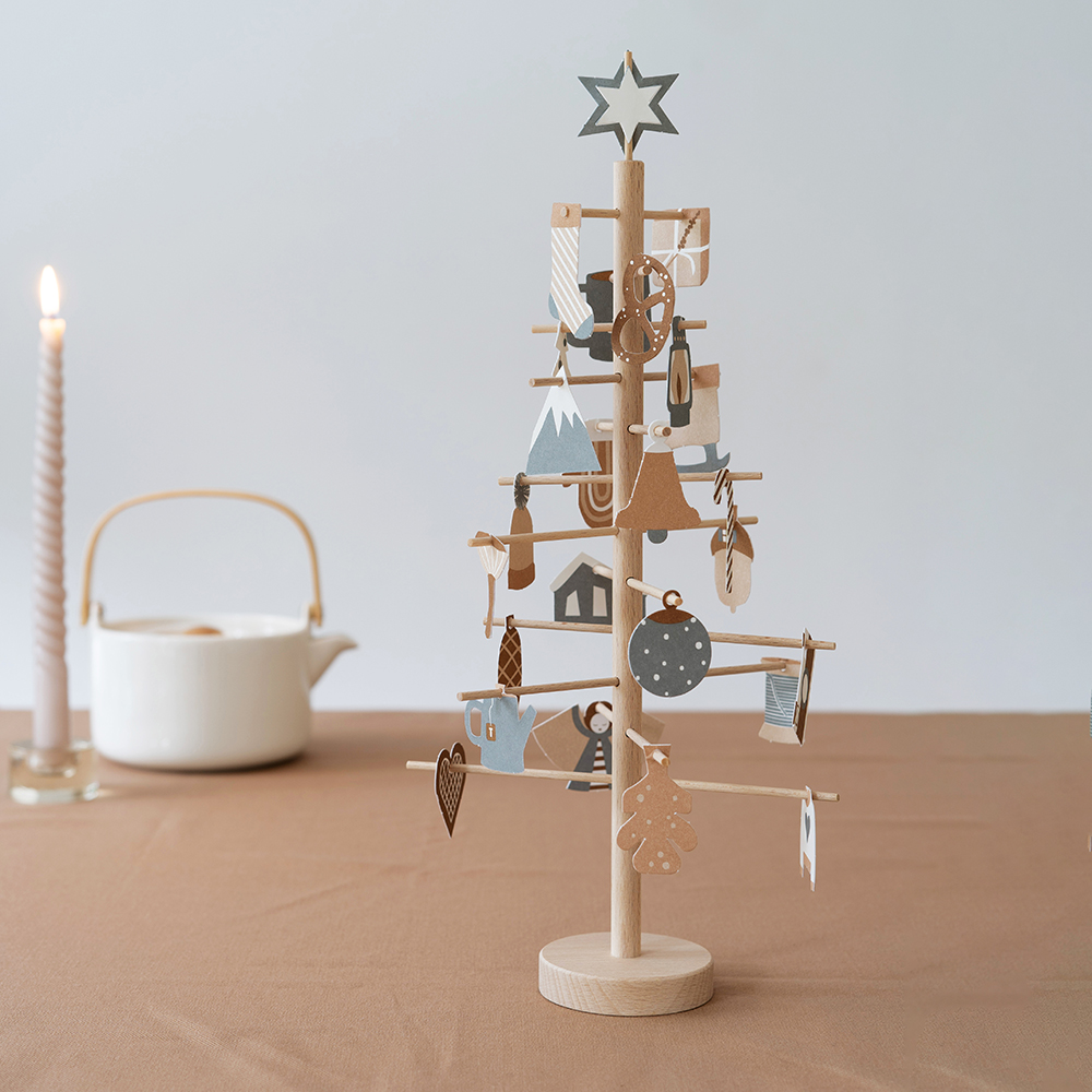 アドベントカレンダー ペーパークラフト クリスマスツリー 机の上 卓上